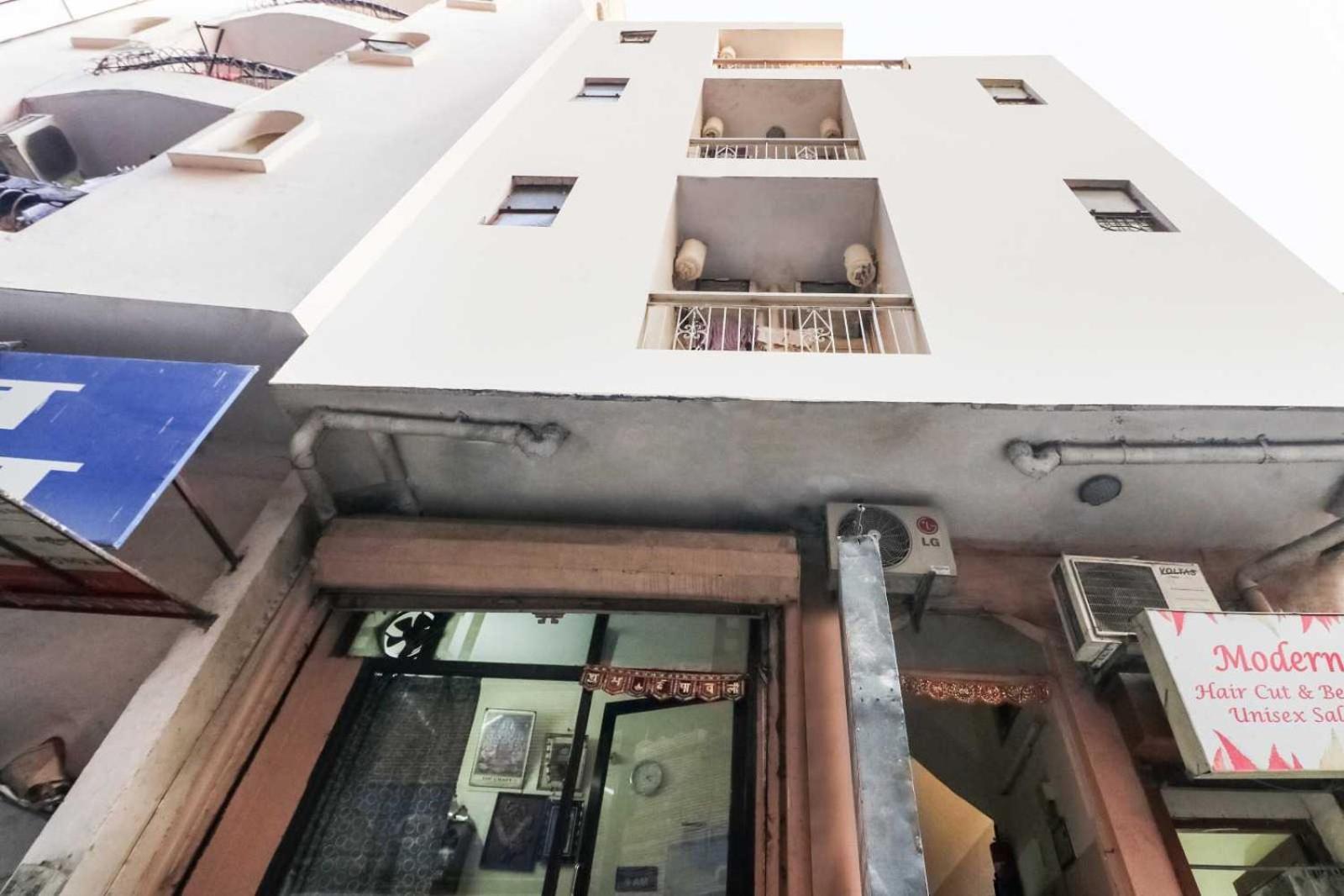 Hotel OYO 77845 New Upkar Nowe Delhi Zewnętrze zdjęcie